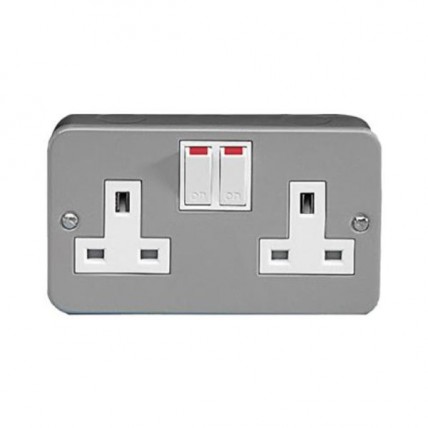 AMG/DESIGNER 13A METAL CLAD 2 GANG SWITCH SOCKET OUTLET
